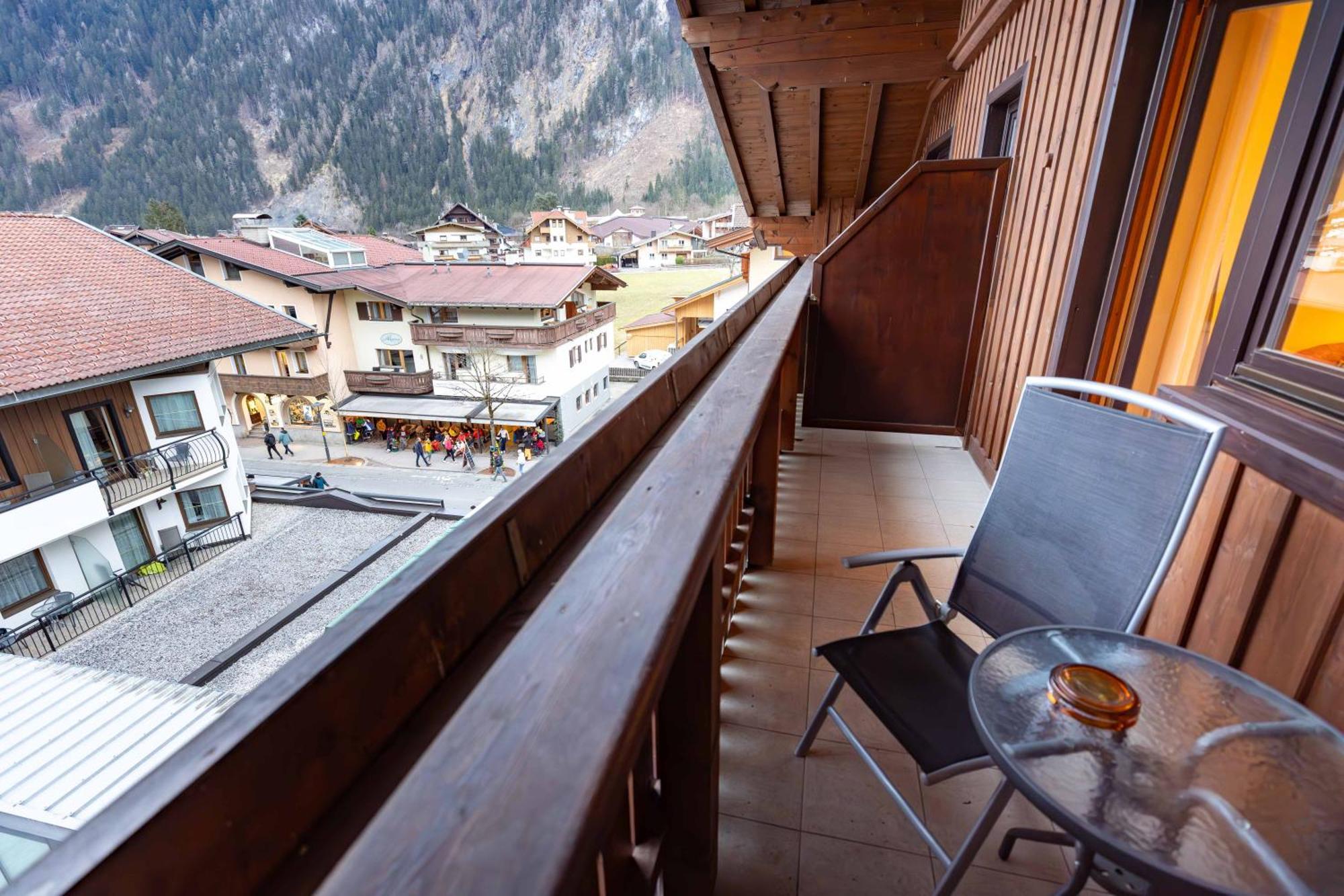 Heart Hotel Nordstern Mayrhofen Ngoại thất bức ảnh