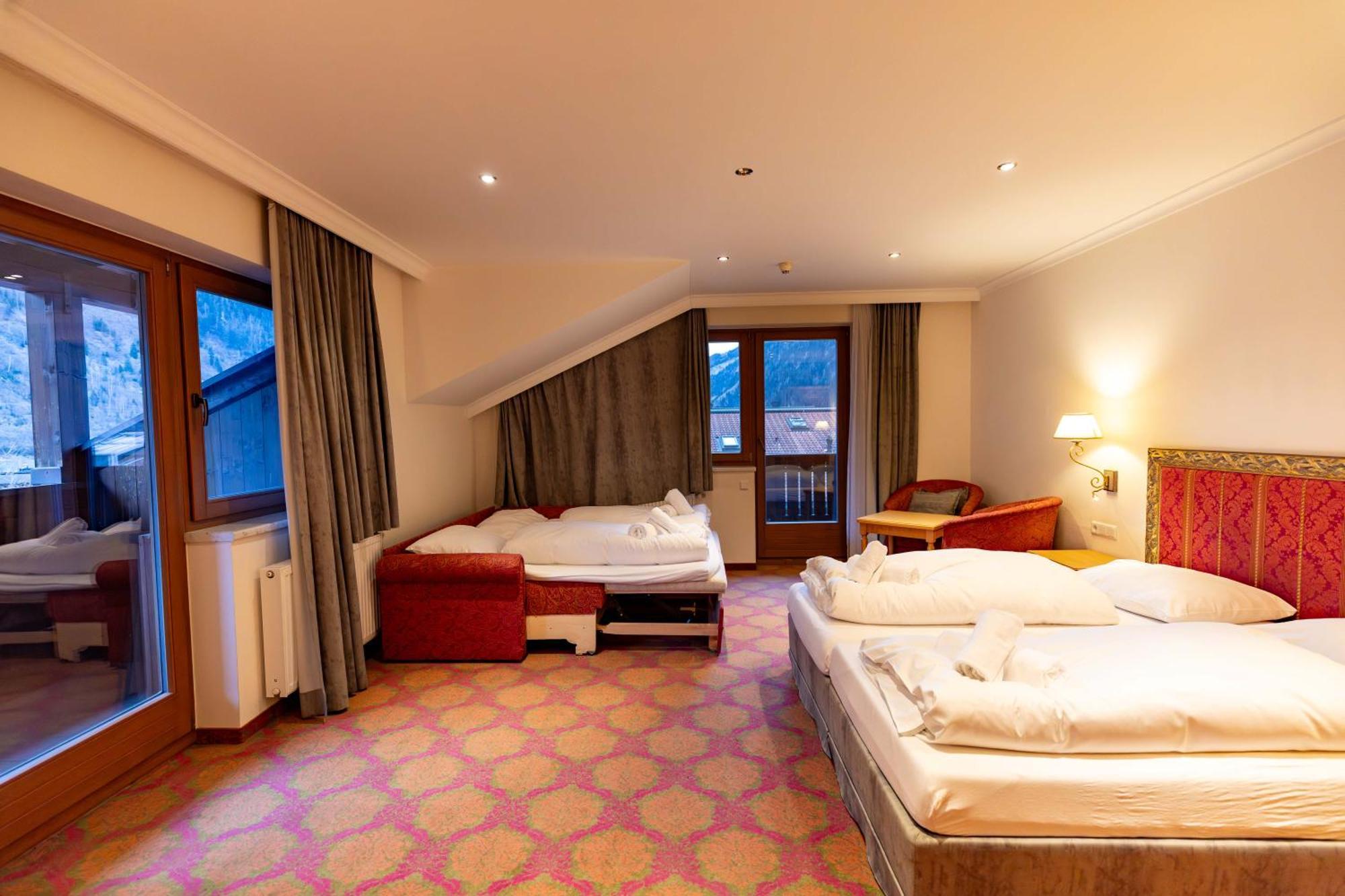 Heart Hotel Nordstern Mayrhofen Ngoại thất bức ảnh